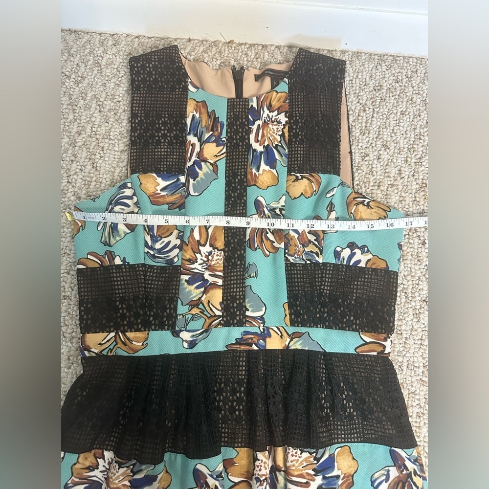 BCBGMaxAzria Black and light blue Lace Dress size size 6 - Picture 4 of 11